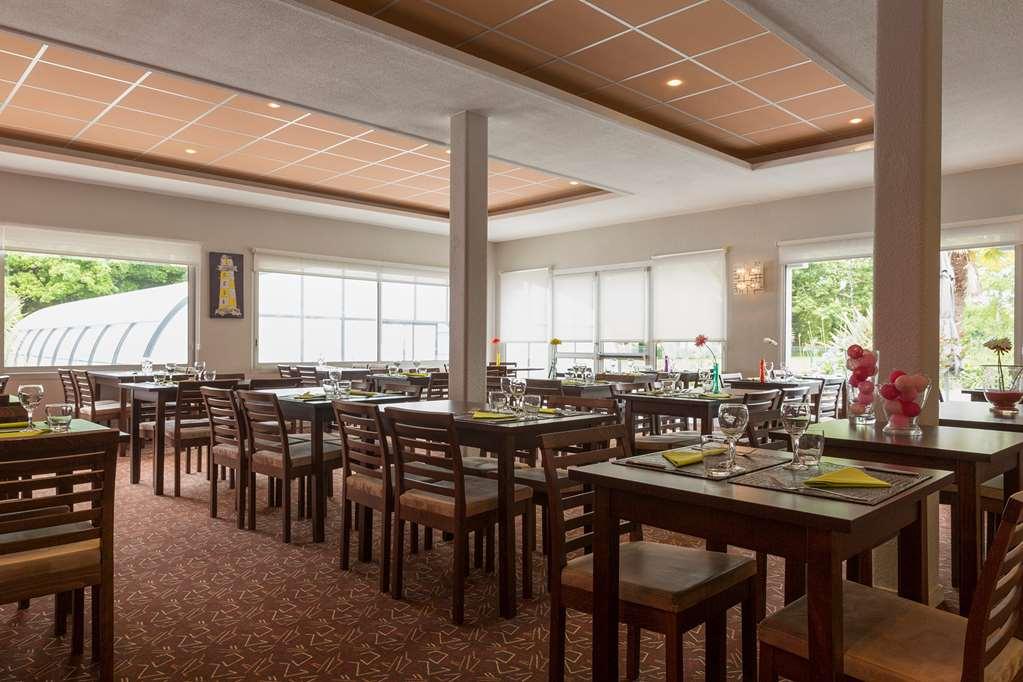 Hotel Du Golf Saint-Laurent Ploemel Restauracja zdjęcie
