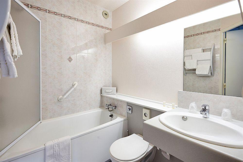 Hotel Du Golf Saint-Laurent Ploemel Zewnętrze zdjęcie