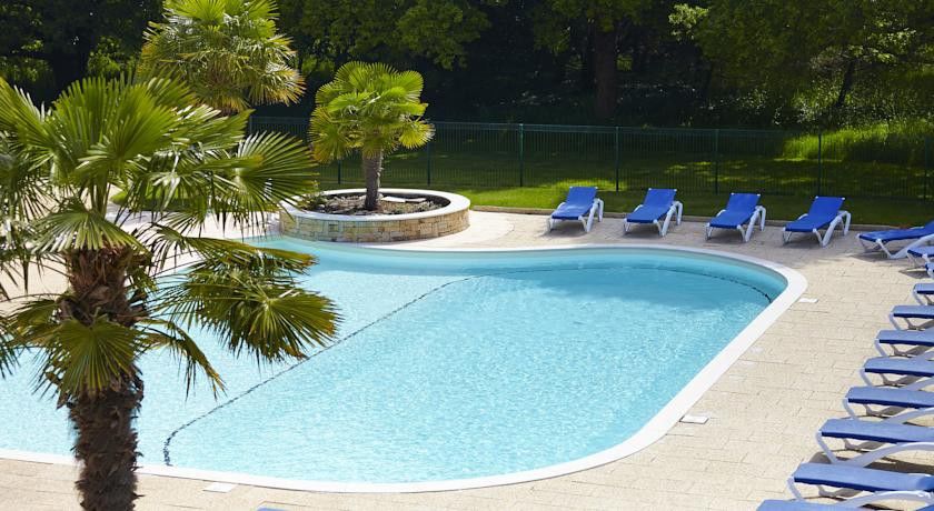 Hotel Du Golf Saint-Laurent Ploemel Zewnętrze zdjęcie